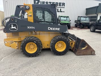 Main image John Deere 320G